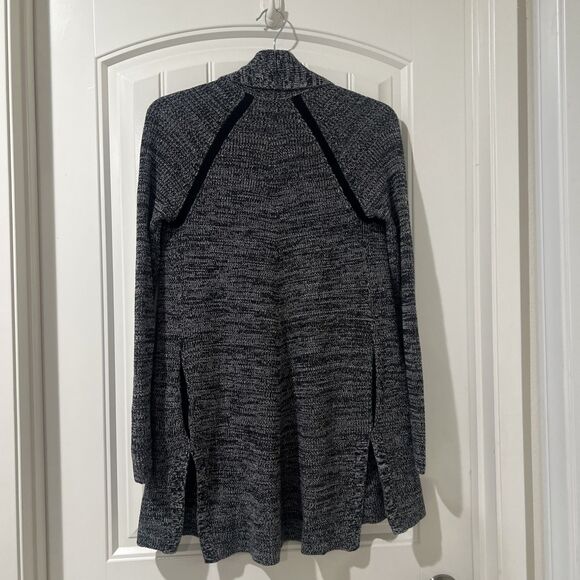 Athleta Women’s Open Front Cardigan Sweater Size XXS Black & Gray Knit - Picture 2 of 6